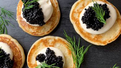 Caviar com Blinis e Crème Fraîche